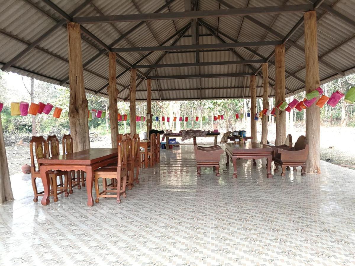 Home Garden Chaeson บ้านสวน ชวนฝัน Lampang Esterno foto