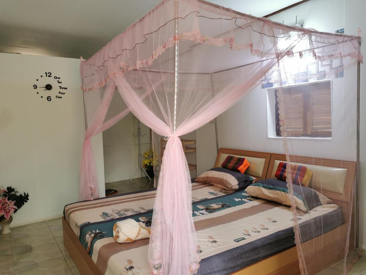 Home Garden Chaeson บ้านสวน ชวนฝัน Lampang Esterno foto