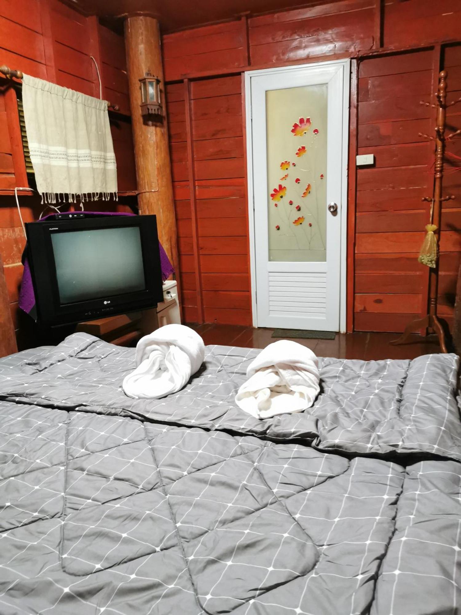 Home Garden Chaeson บ้านสวน ชวนฝัน Lampang Camera foto