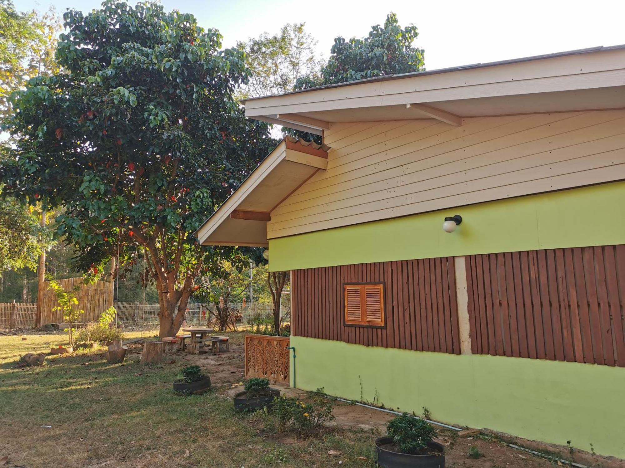 Home Garden Chaeson บ้านสวน ชวนฝัน Lampang Camera foto