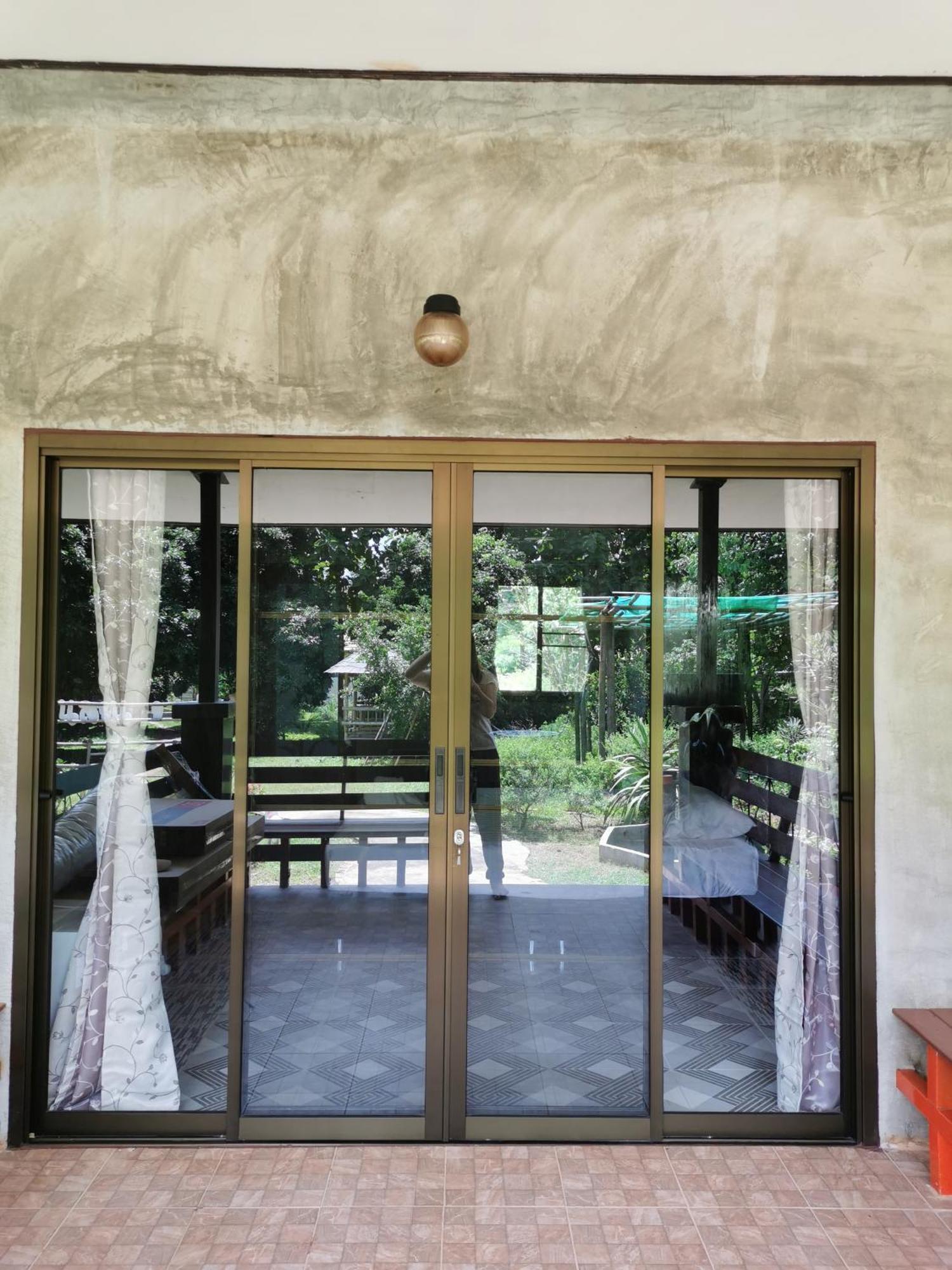 Home Garden Chaeson บ้านสวน ชวนฝัน Lampang Camera foto